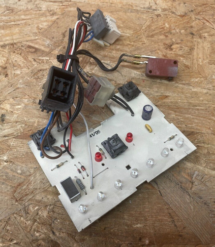 Elektronik mit mikroschalter - elektronik,