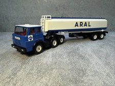 Siku V288 ARAL Tankzug 5 achsig Henschel ZM Tankauflieger 1:55 - Schläuche Dabei