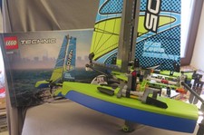 LEGO Technic 42105 Katamaran