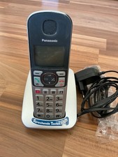 Panasonic KX-TGE510GS DECT Seniorentelefon mit Notruf (Großtastentelefon, schnur