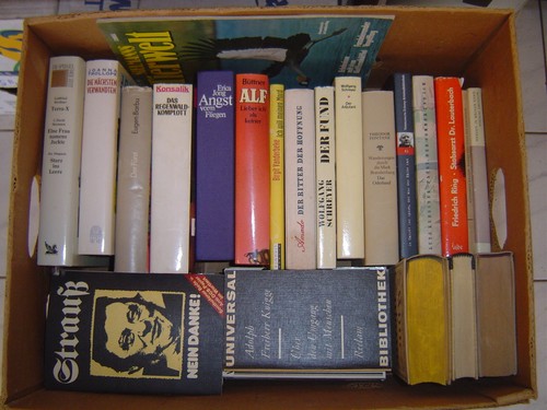Große kiste bücher - kiste,
