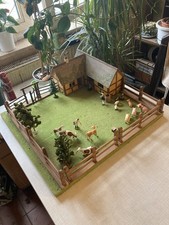 Bauernhof (alt) - Holz -