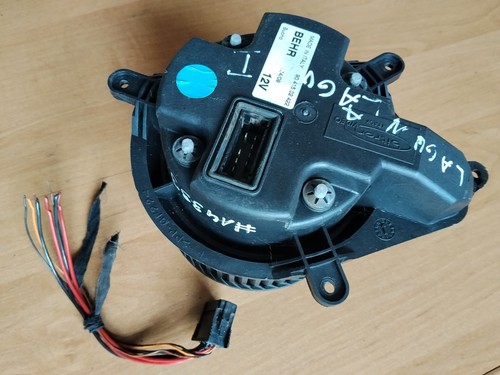 Gebläsemotor mit stecker
