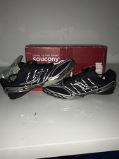 Saucony Crescent Sprint spike