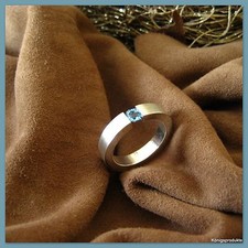 Massiver Silberring in 925er Silber mit Swissblue Topas (SR-4_SB)