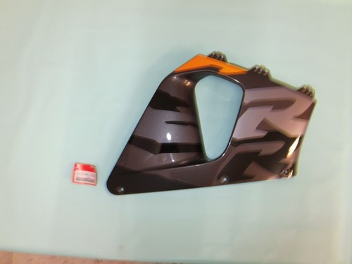 Honda cbr900rr sc33 - honda, cbr900rr,