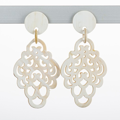 Horn ohrringe raute ornamental - ohrringe,