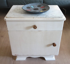 Alte Vintage Kommode Nachttisch Holz Schränkchen weiß Shabby Chic Landhaus 50er
