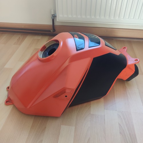Ktm rc8 kraftstofftank - kraftstofftank, oem