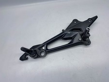 Kawasaki Z800 Rechts Fußrastenanlage Right Riders footrest hanger (3) 15'