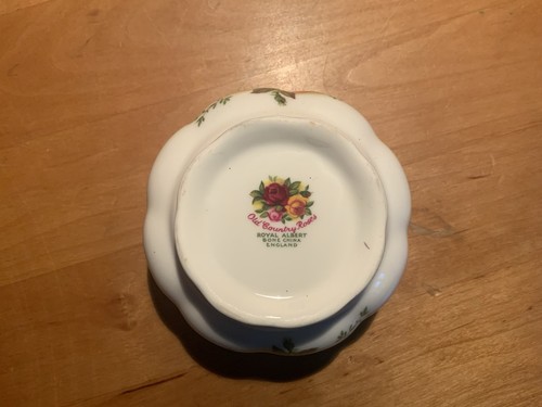 Royal albert old - royal,