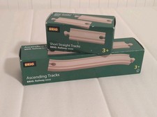 Brio Holzeisenbahn Schienen - 2 Sets in OVP - Gerade Gleise & Rampengleise