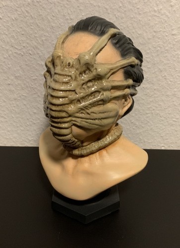 Alien xenomorph facehugger - alien,