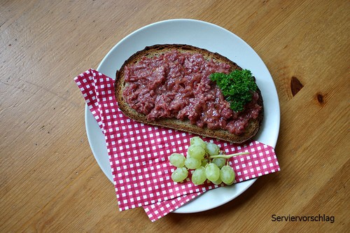Corned beef - corned, €/kg)
