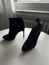 Schwarze Stiefeletten mit 11