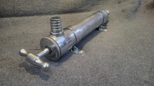 Boat hand pump - hand, munster