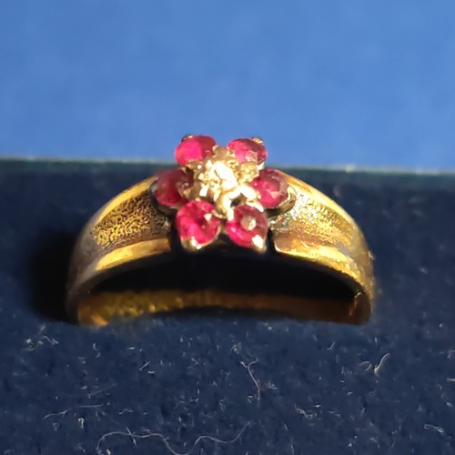 Gold ring besetzt - 18,
