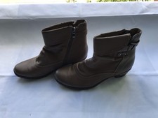 Stiefel beige, Gr. 39, NEU!