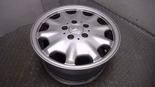 Alufelge 7X15 ET37 Mercedes-benz 210 E 200 Abplatzungen ,kratzer ,schrammen