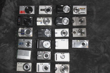 Konvolut 22 Digitalkameras – Panasonic, Sony, Olympus,Casio, Canon