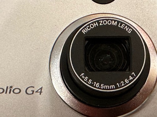 Ricoh caplio 24 - g4, megapixel