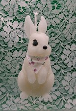 Kerze Motiv Hase mit Halstuch 