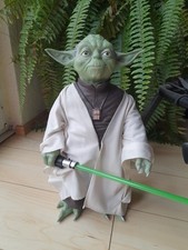 Star Wars Yoda 18" (45cm)