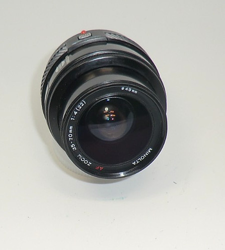Minolta zoom 1 - zoom, mm;