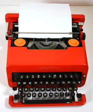 OLIVETTI Schreibmaschine