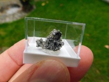 Psittacinit aus der Tsumeb-Mine in Namibia