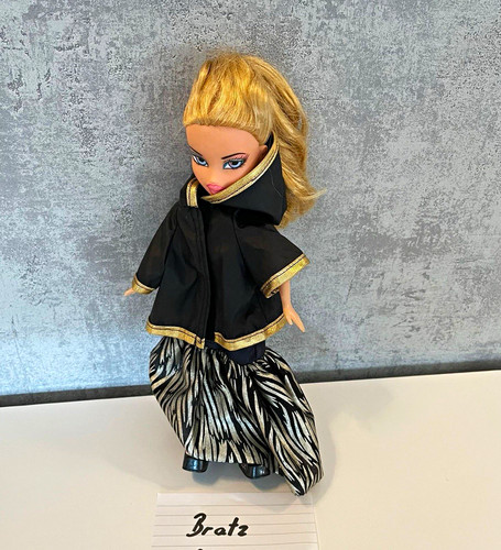 Bratz modepuppe blond blaue - modepuppe,