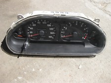 Daihatsu Charade G200 (93-99) : Tacho-Kombiinstrument 83200-87F51 mit DZM