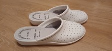 Hausschuhe Pantoletten 40 weiß