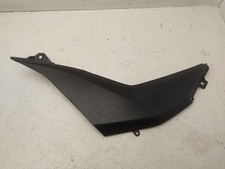 Seitenfüllverkleidung links