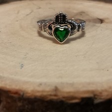 SMARAGD HERZ & CZ STEINE