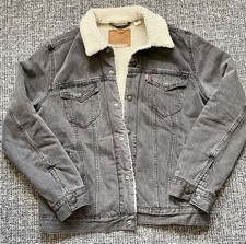 Levi’s Sherpa Trucker Jacket