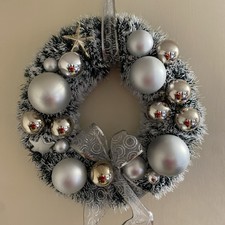 Türkranz Weihnachten Weihnachtsdeko Fensterkranz Türschmuck Deko Kranz Silber 