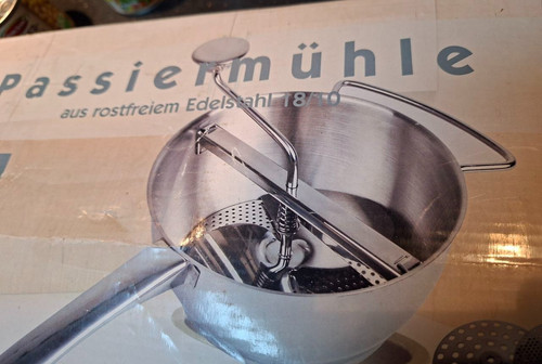 Passiermühle mit - , 3
