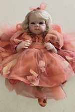 2021 Bettie By ADRIE STOETE