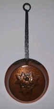 Dekorative Kupferpfanne mit geschmiedeten Griff, Durchmesser 24 cm, Länge 50 cm