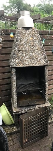 Gartengrill aus