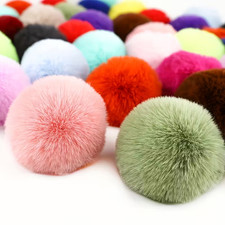 Pompon Flauschiger Bommel für