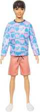 Mattel HRH24 Barbie Fashionistas Ken-Puppe Nr. 219 mit schlankem Körper