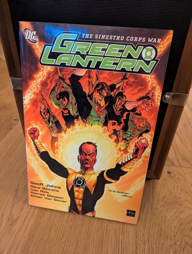 Green lantern the sinestro - lantern,
