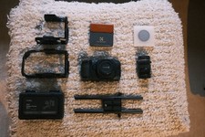 Blackmagic Pocket Cinema 4K + Olympus Objektiv und Zubehörpaket