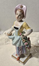 Sitzendorf Porzellan Mädchen Blumengirlande Eierkorb🎄🎄🎄