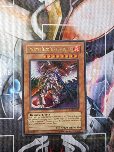 Karte horus der - yu, oh
