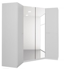 Kleiderschrank