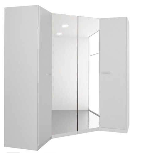 Kleiderschrank