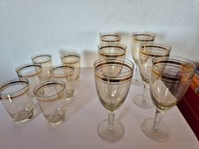  12 Gläser mit Goldrand